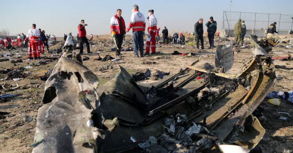 Iran phủ nhận can thiệp hiện trường vụ rơi máy bay Ukraine