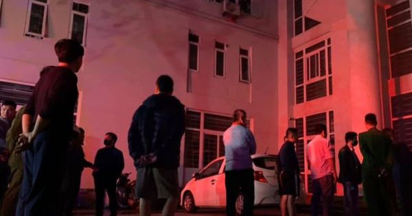 Nghệ An: Cháy khu nhà ở của sinh viên, 7 nạn nhân mắc kẹt tại tầng 8