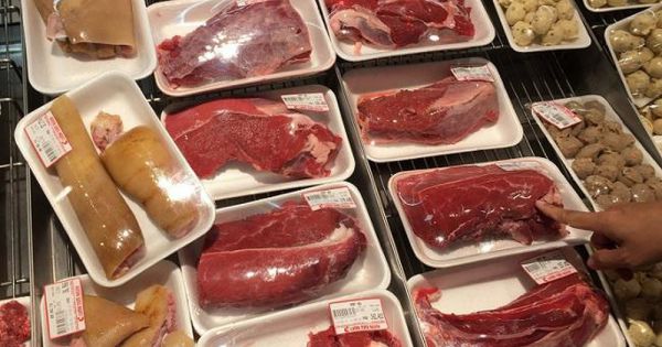 50.000 tấn thịt lợn đổ về, dân Việt được ăn thịt giá rẻ