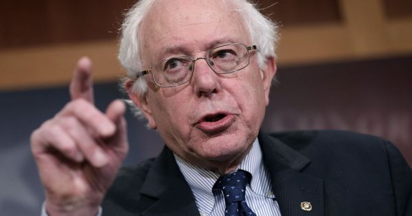 Mỹ: Thượng nghị sĩ Bernie Sanders phản đối hủy bầu cử sơ bộ