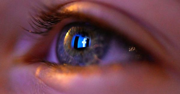 Facebook muốn dùng AI chống hành vi gây thù địch