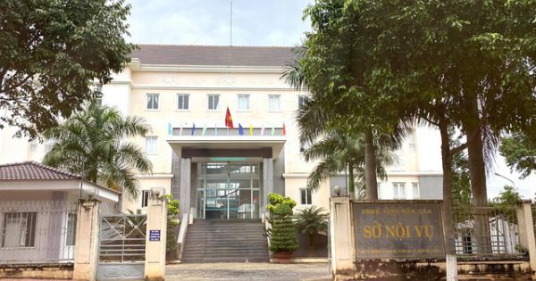 Đắk Lắk: Thanh tra viên Sở Nội vụ tống tiền 200 triệu đồng của nhân viên trường học