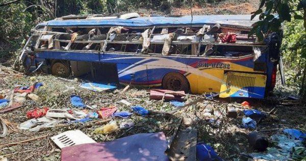 Tai nạn thảm khốc ở Kon Tum: Xe chạy tốc độ 65km/h, phụ xe dương tính với ma túy
