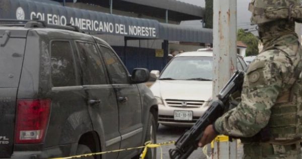 Xả súng ở quán bar Mexico làm 11 người thiệt mạng