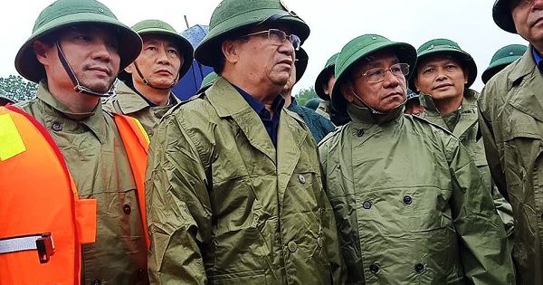 Phó Thủ tướng Trịnh Đình Dũng kiểm tra công tác ứng cứu mưa lũ tại Hà Tĩnh