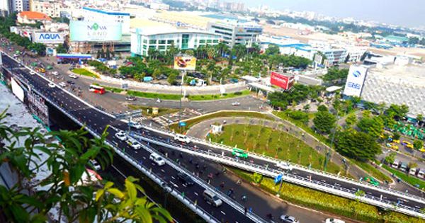 TP.HCM kiến nghị khẩn Bộ Quốc phòng sớm bàn giao hơn 1.100 m2 làm đường cửa ngõ Tân Sơn Nhất