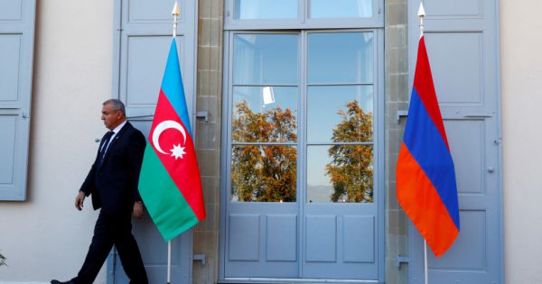 Armenia, Azerbaijan đạt thỏa thuận trên nguyên tắc về lệnh ngừng bắn mới