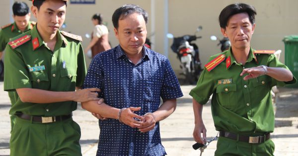 Phó Chi cục Thuế TP Phan Thiết và 4 đồng phạm bị khởi tố