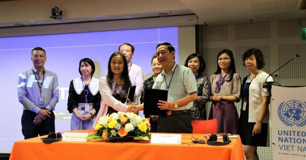 UNFPA cung ứng thiết bị chăm sóc sức khỏe cho Việt Nam