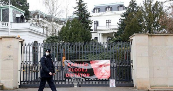 CH Séc tuyên bố trục xuất 18 nhà ngoại giao Nga