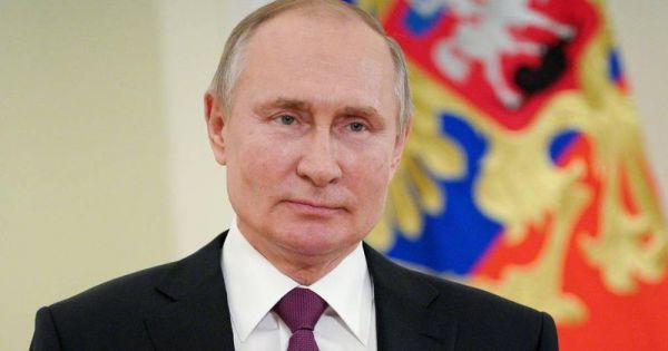 Tổng thống Nga Putin nêu quan điểm cứng rắn về bảo vệ lãnh thổ