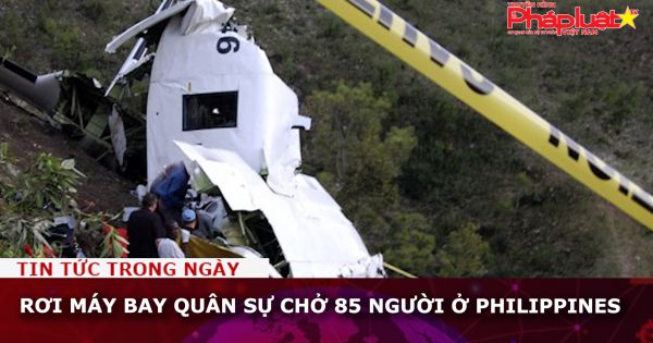 Rơi máy bay quân sự chở 85 người ở Philippines
