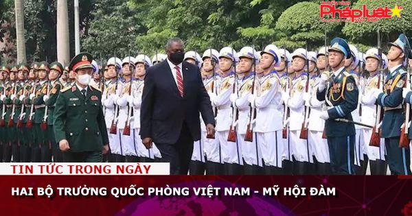 Hai bộ trưởng quốc phòng Việt Nam - Mỹ hội đàm