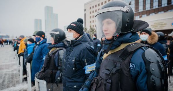 Gần 8.000 người bị bắt trong làn sóng biểu tình ở Kazakhstan