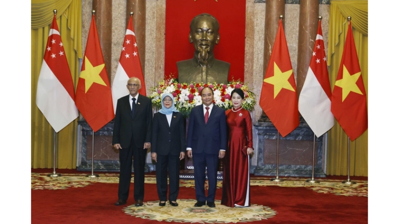 Chủ tịch nước chủ trì lễ đón Tổng thống Singapore Halimah Yacob tại Hà Nội