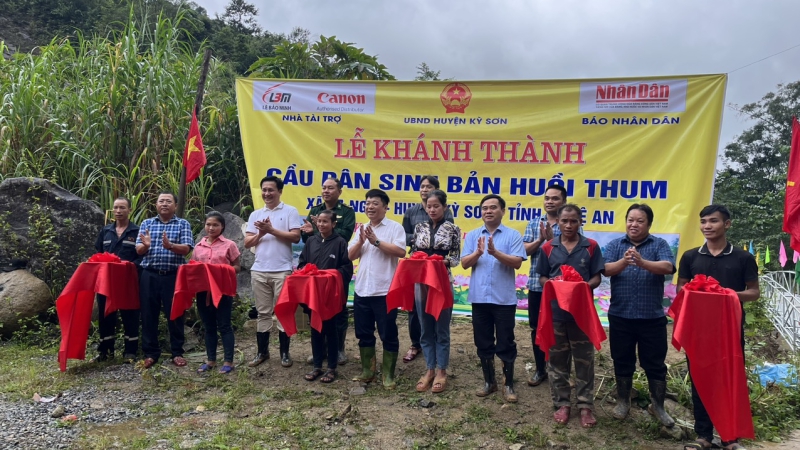 Nghệ An: Khánh thành cầu vượt lũ tại huyện Kỳ Sơn